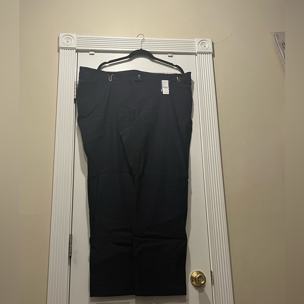 Lane Bryant four seasons signature fit straight mid rise 24.